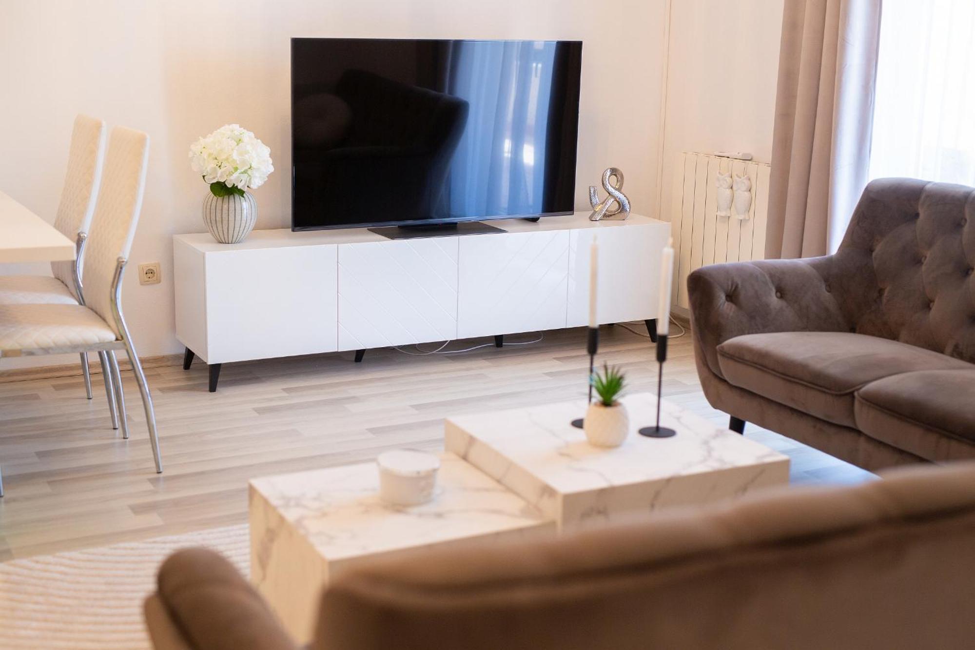 קרק Apartmani Assa Krk מראה חיצוני תמונה