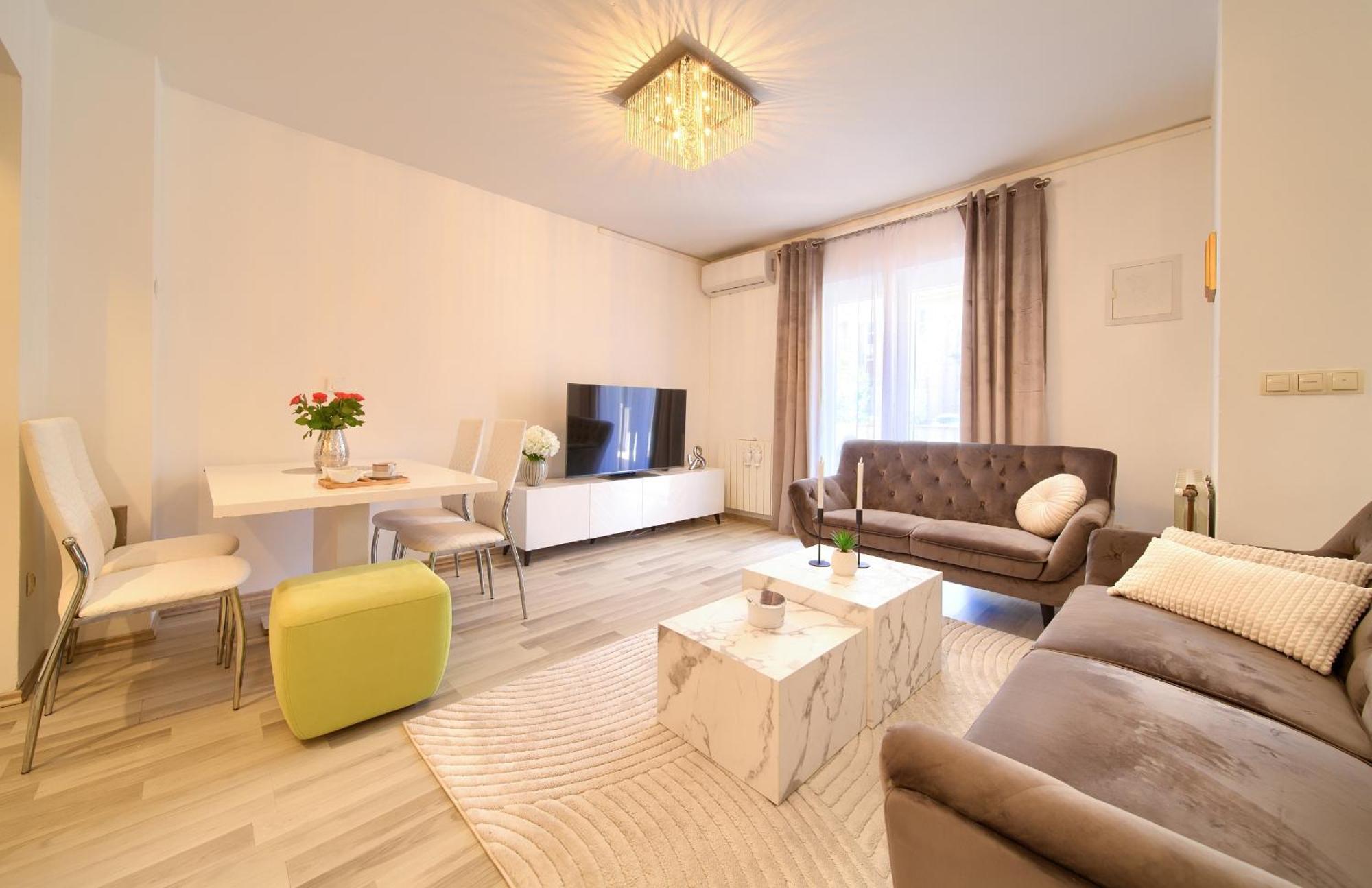 קרק Apartmani Assa Krk מראה חיצוני תמונה
